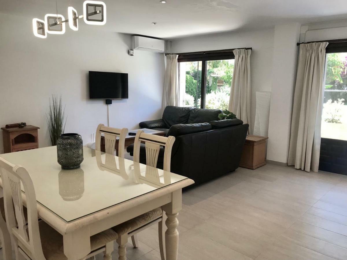 Beachside 2bed/2bath With Large Patio And Pool Marbella